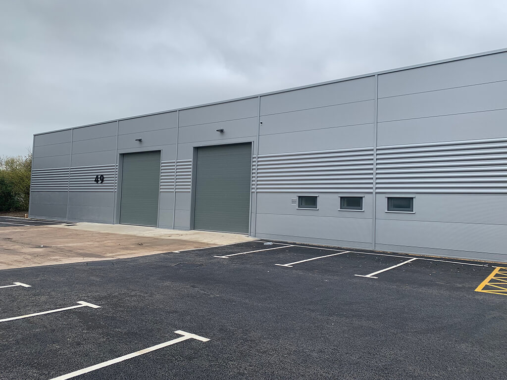 Insulated sectional doors fitted at warehouse